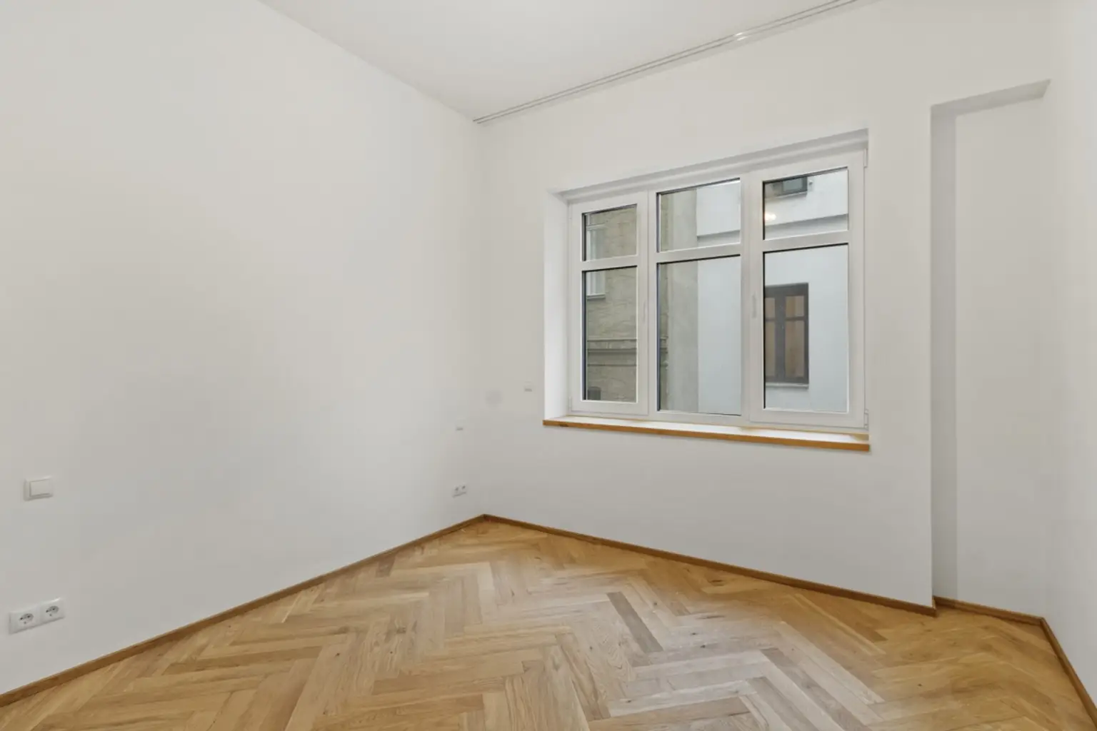 Img_4976 | ++ Exklusive Rarität ++  Traumhafte Wohnung mit historischem Charme | Prima Service Immobilien