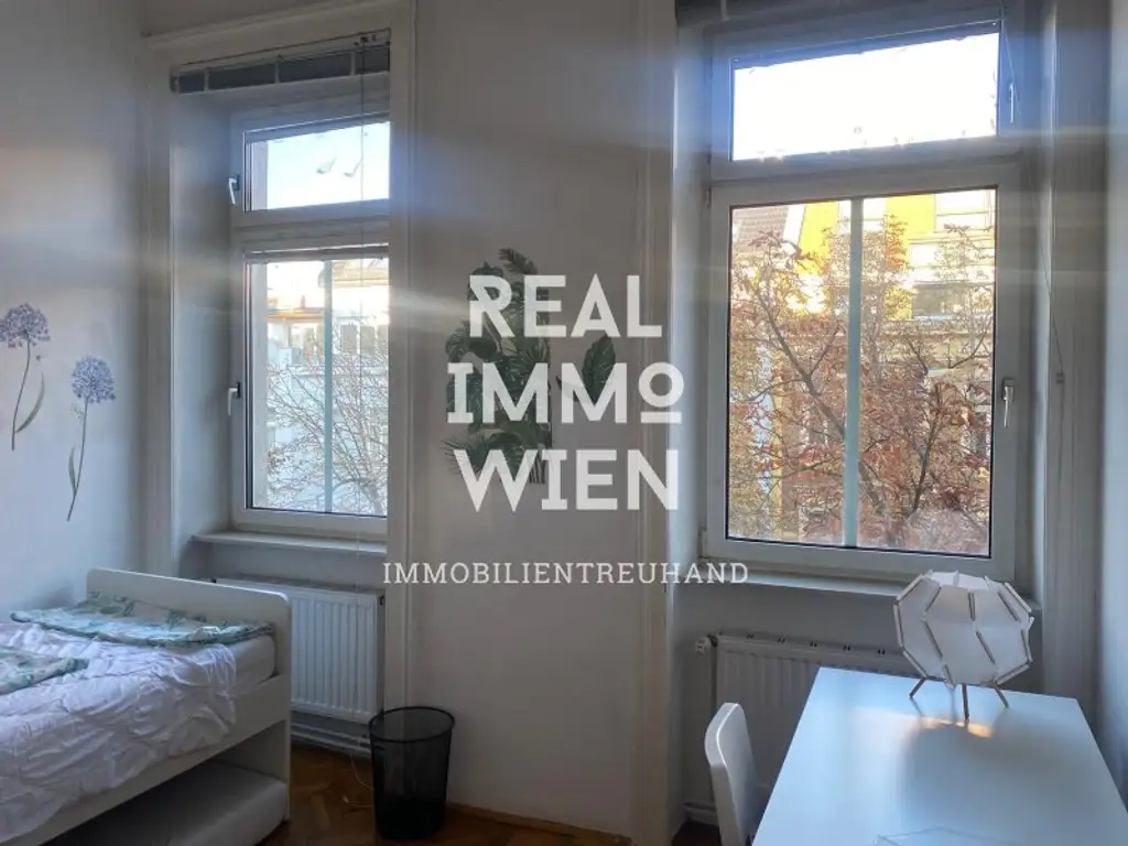 Hervorragende Anlage 5 Zimmer WG mit Stil im Gründerzeithaus