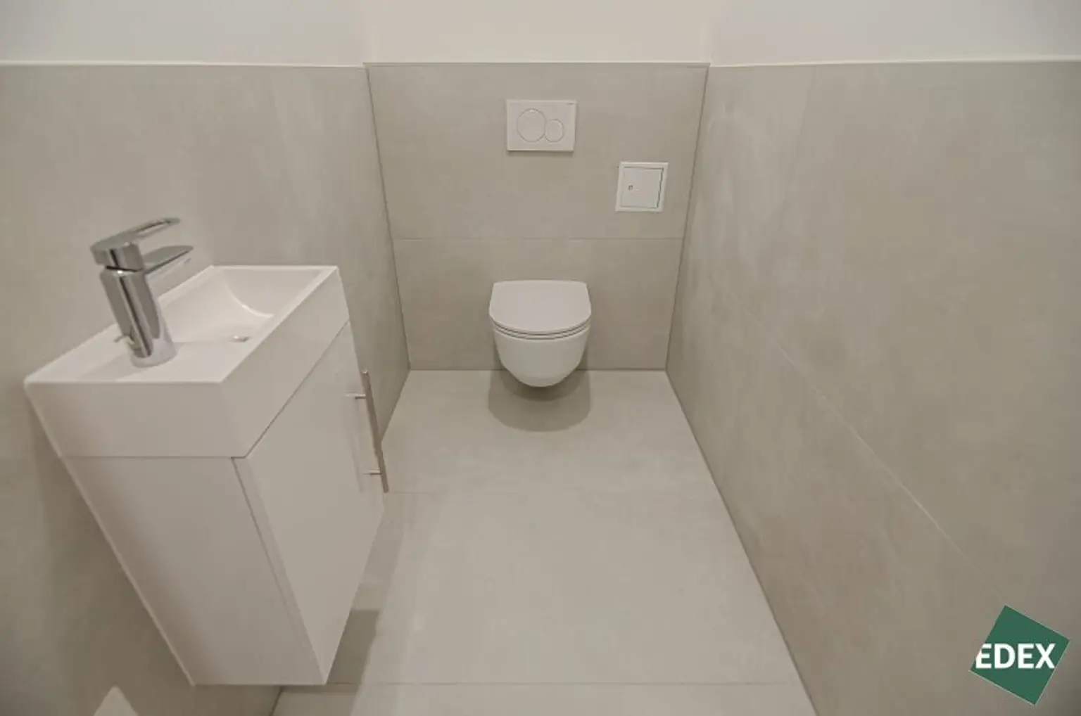 Moderne Büro-/Praxisfläche mit hochwertiger Ausstattung!