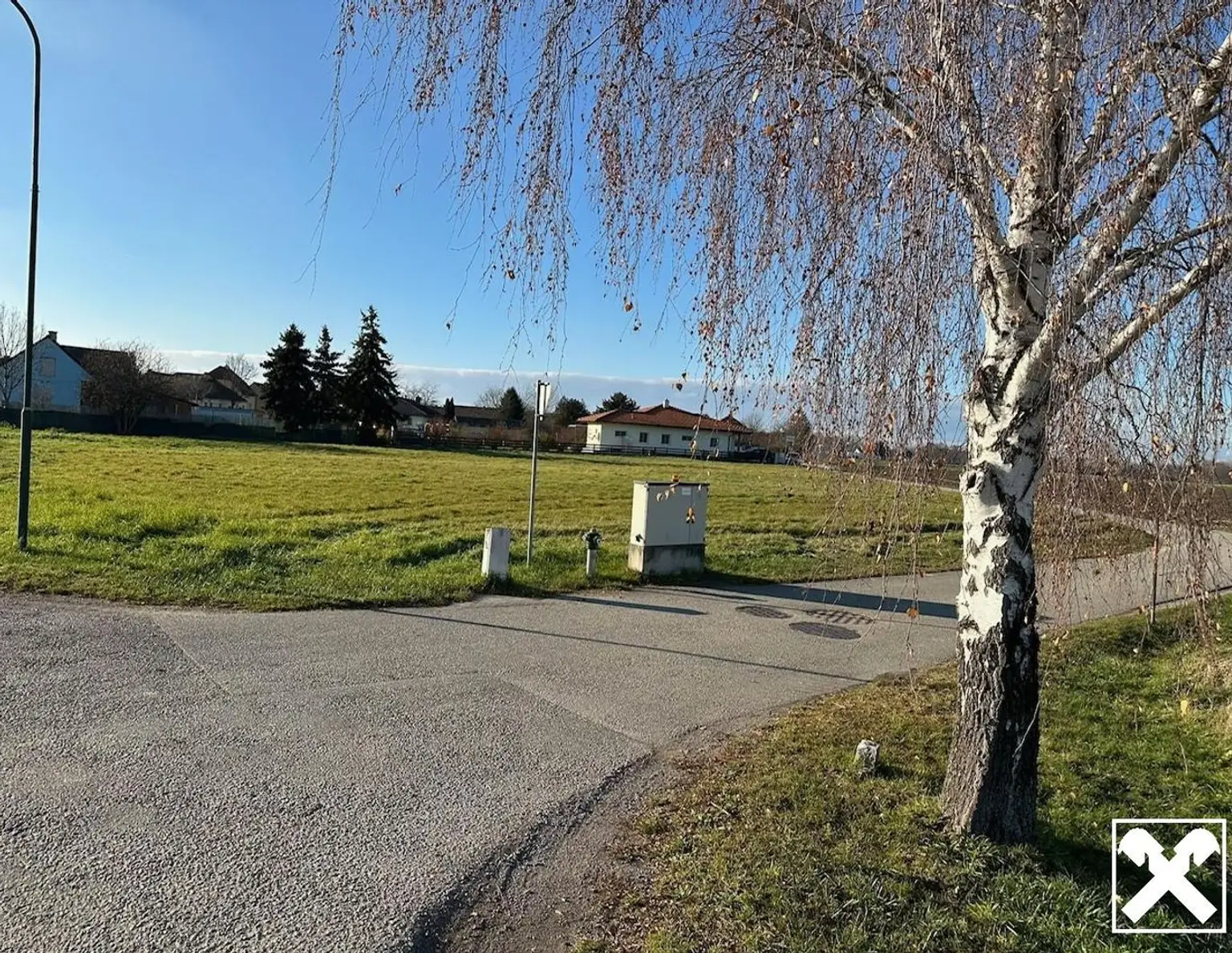 BAUEN UND WOHNEN MIT AUS- UND FERNBLICK DIREKT AN FELDER ANGRENZEND IN AUSGEZEICHNETER WOHNLAGE IM NAHBEREICH VON TULLN AN DER DONAU UND WIEN