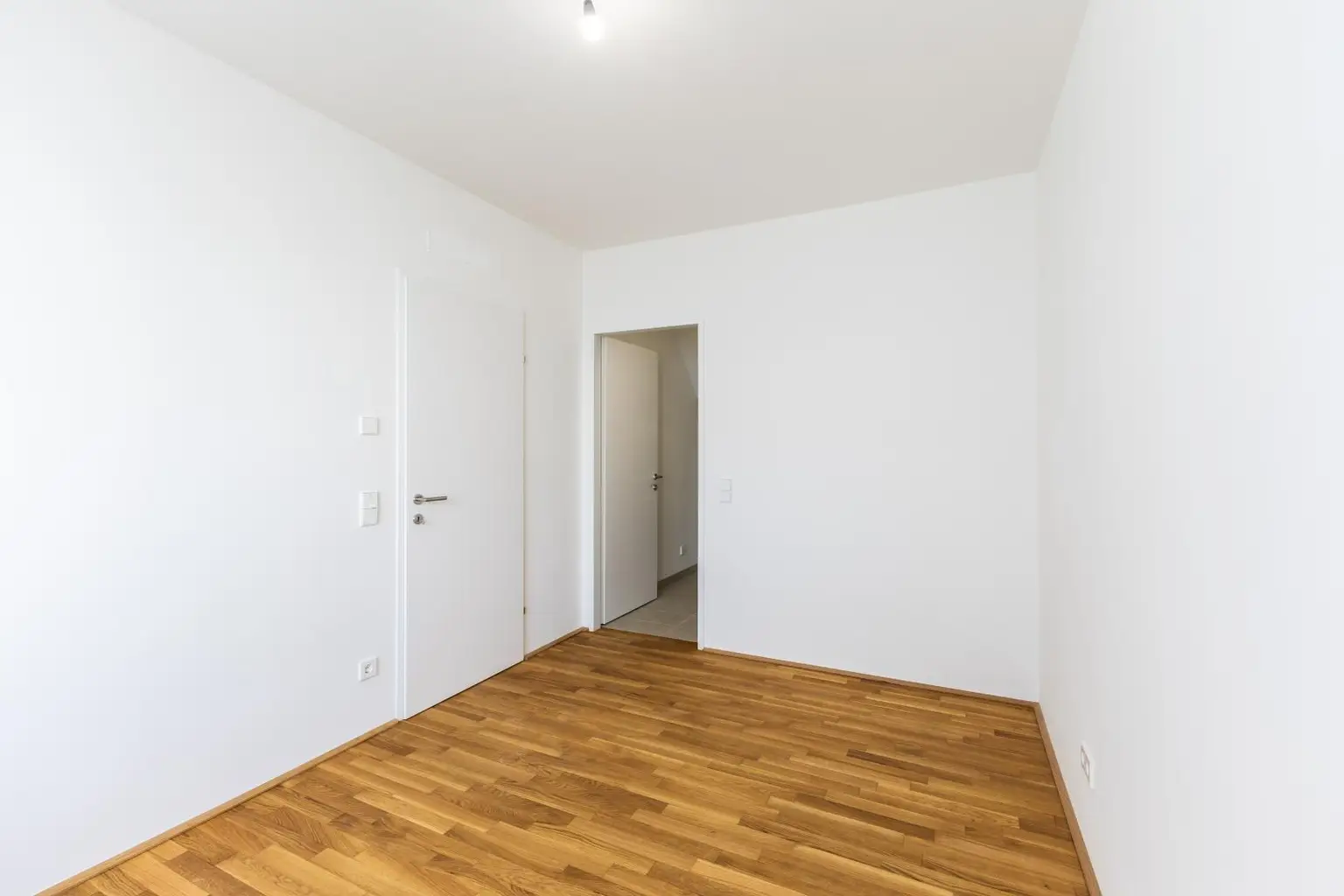 2-Zimmer-Dachgeschoßwohnung mit Terrasse