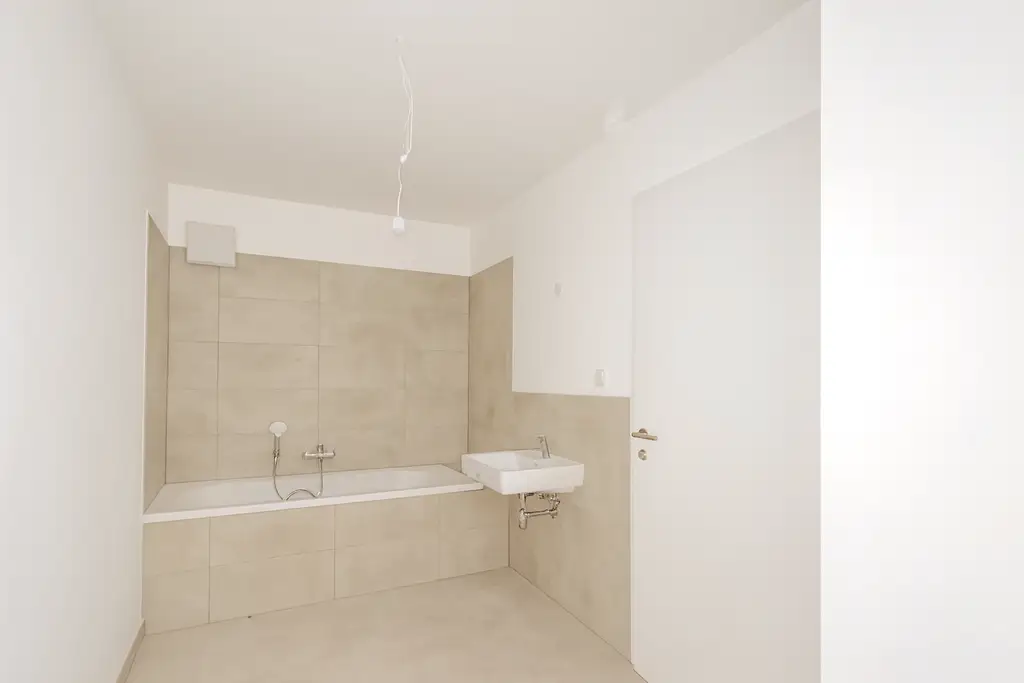 Urban. Grün. Zuhause. – 3-Zimmer-Wohnung mit Loggia in Toplage