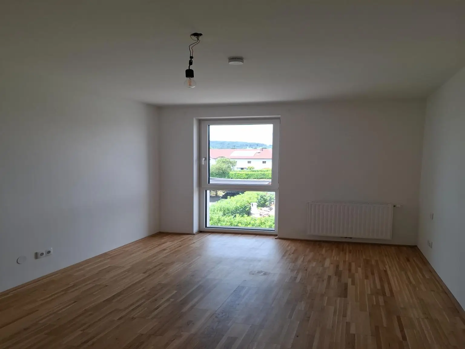 *** Luftenberg/Statzing: 2-Zimmer-Wohnung mit Küchenmöblierung sowie Tiefgaragenplatz und Parkplatz zu vermieten