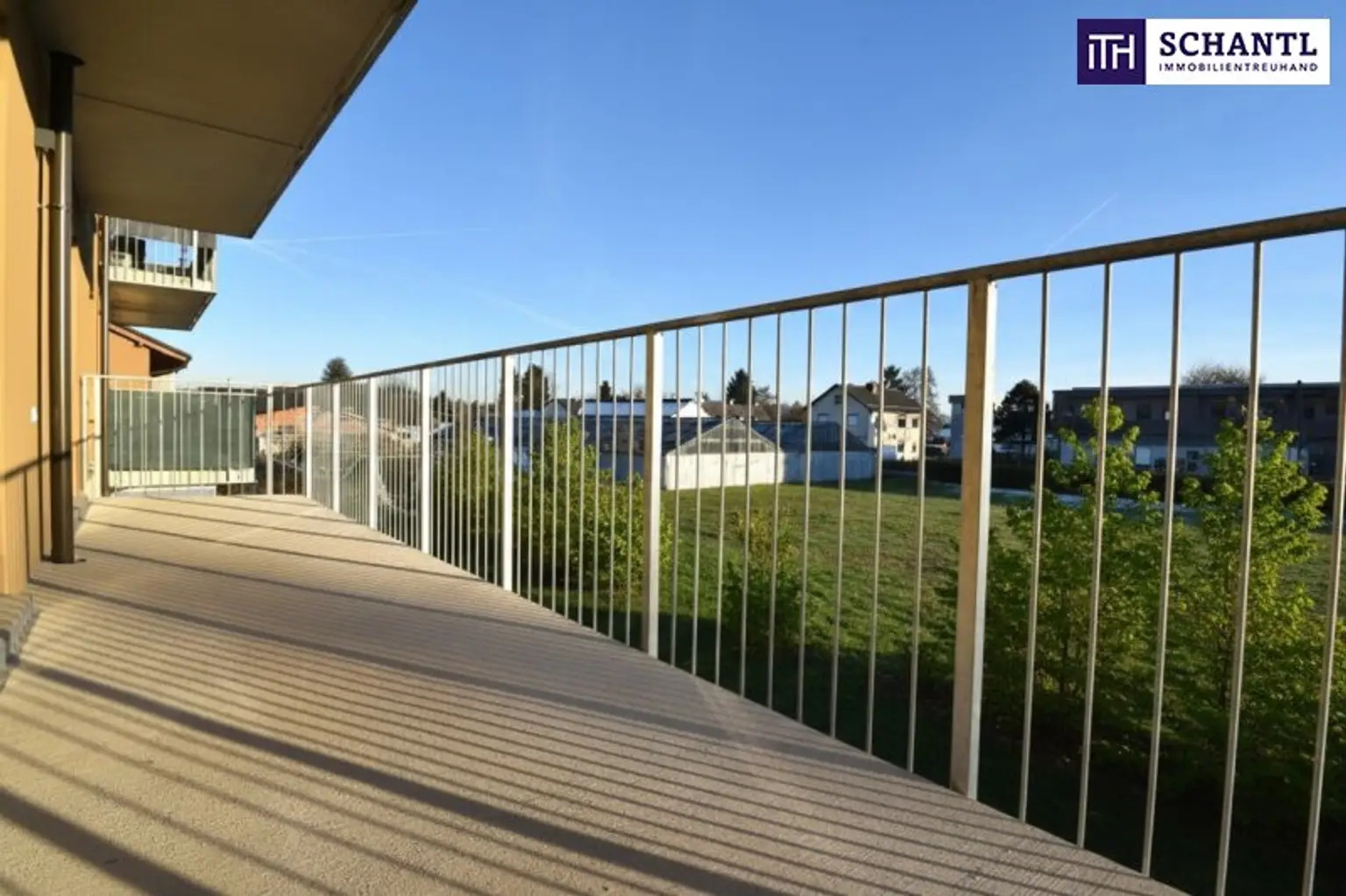 LICHT & WEITE! Traumhafte Wohnung mit Panorama und Sonne pur! Letzte Chance im 1. OG! Ihr sonniger Lieblingsplatz in Kalsdorf bei Graz wartet auf Sie!