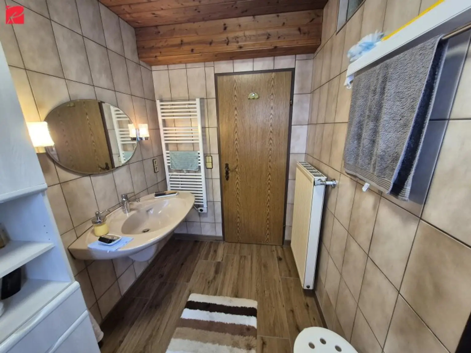 Noch vor Weihnachten im neuen Zuhause? Gepflegtes Haus sucht Besitzer!