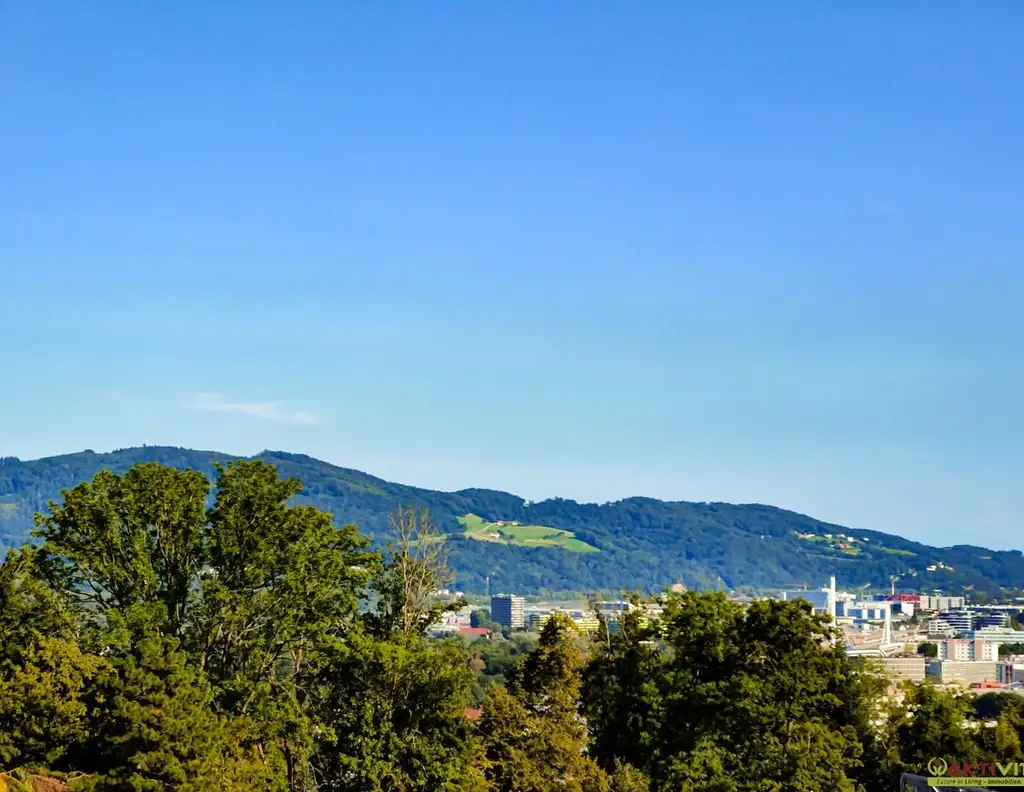 Attraktives Baugrundstück mit vielseitigem Potenzial in begehrter Lage von Linz.