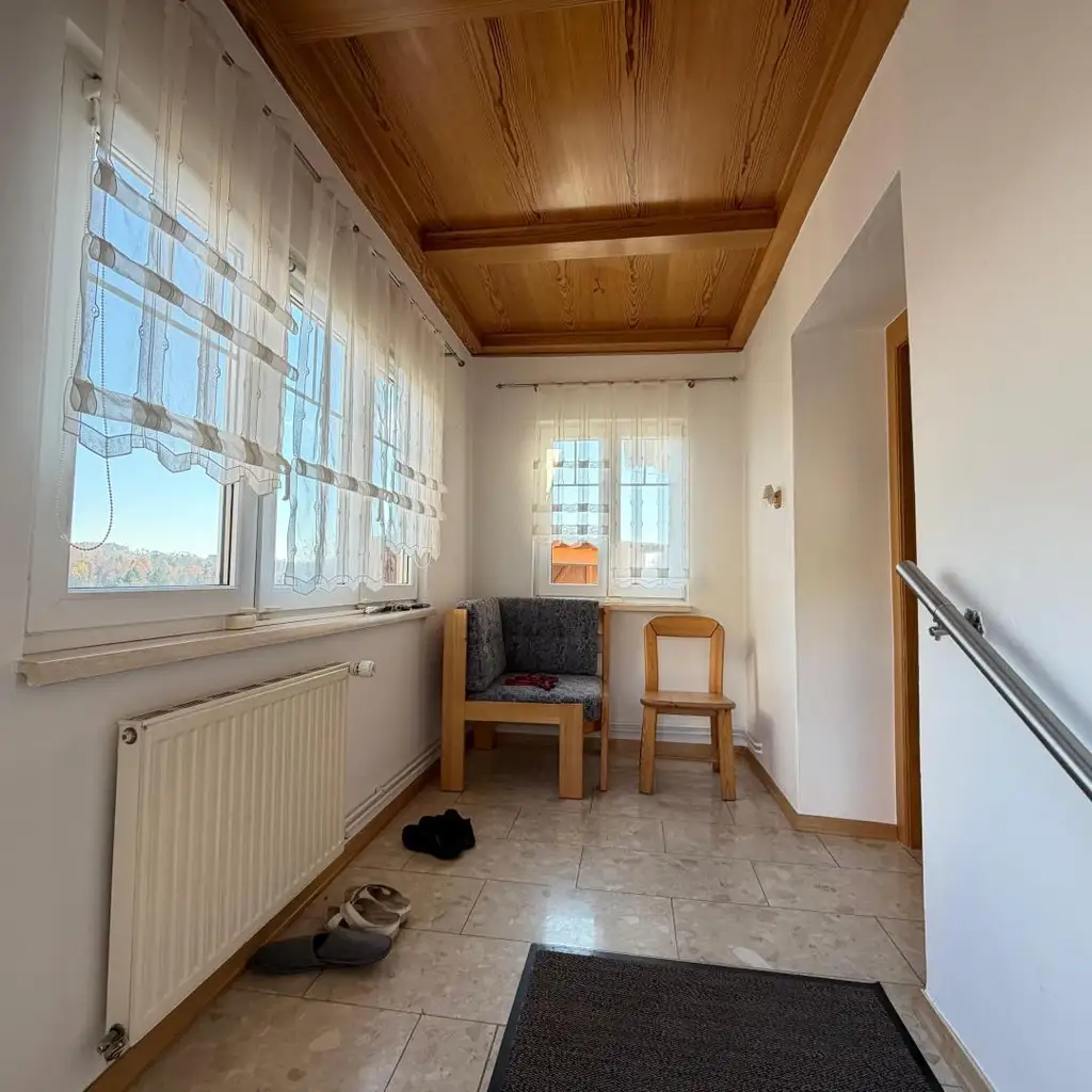 Wohnen in Aussichtslage mitten in der Natur auf  8 Ha. Grund, ehemalige Hofstelle!