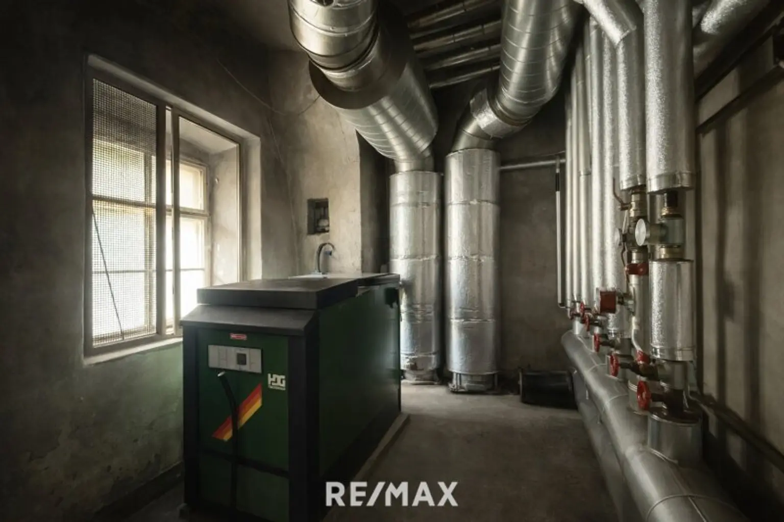 *** 885 m² Wohn- & Geschäftsfläche im Zentrum von Kindberg mit Entwicklungspotenzial! ***