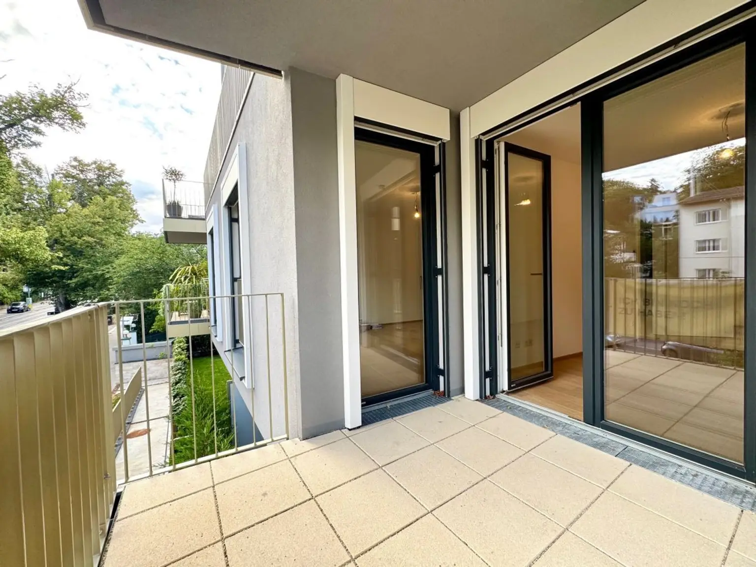 5 | ++ NEU ++ Wohlfühloase - ZWEI Zimmer mit BALKON wartet auf Sie | Prima Service Immobilien