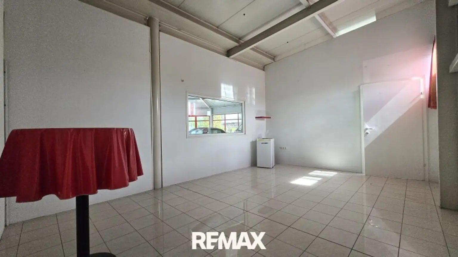 Büro 1