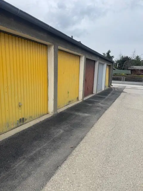 GARAGE 2