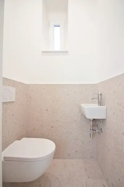 ERSTBEZUG nach Generalsanierung | separierte Küche | tolle Ausstattung | ruhige Innenhoflage