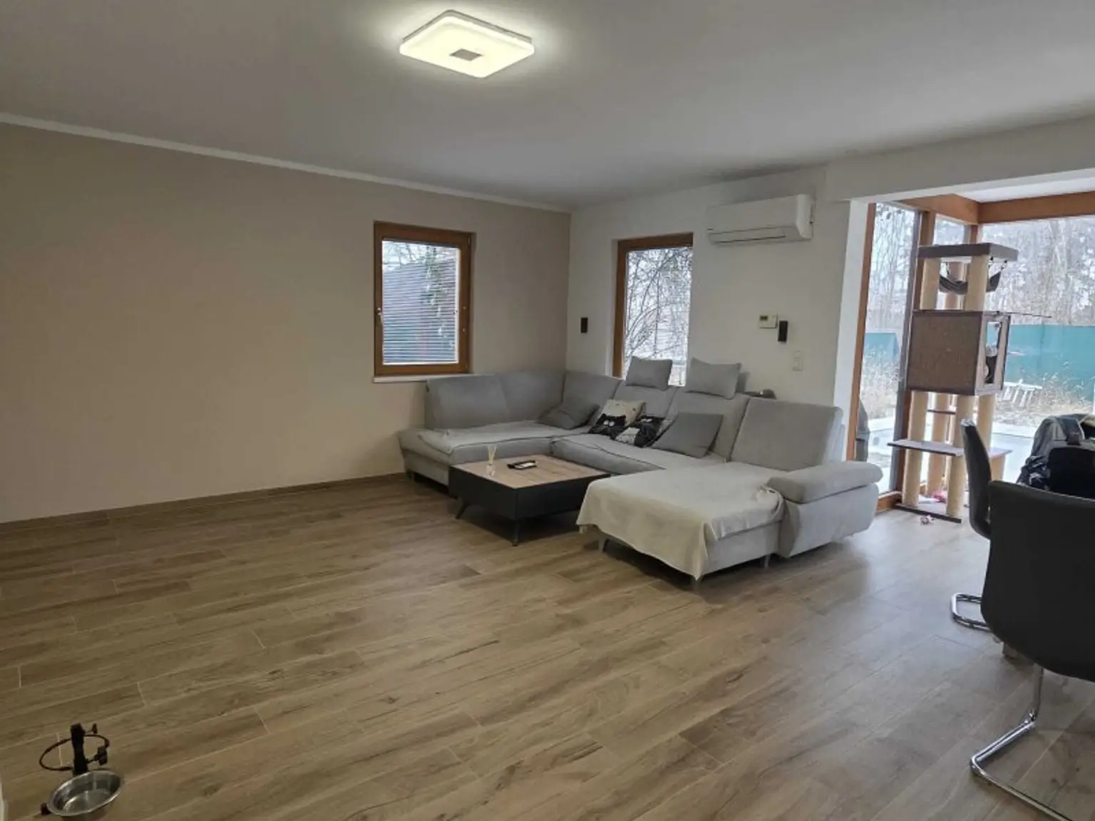 Idyllisches Einfamilienhaus in Gänserndorf: 5 Zimmer, Pool, Balkon & mehr!