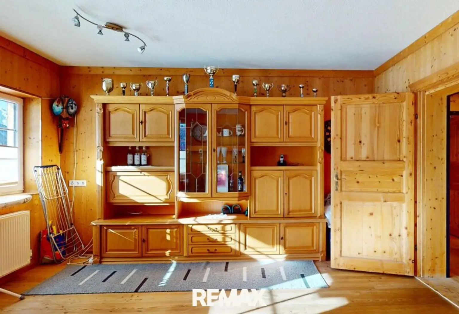 Niederthai - Betreiberwohnung - EG - Wohnzimmer