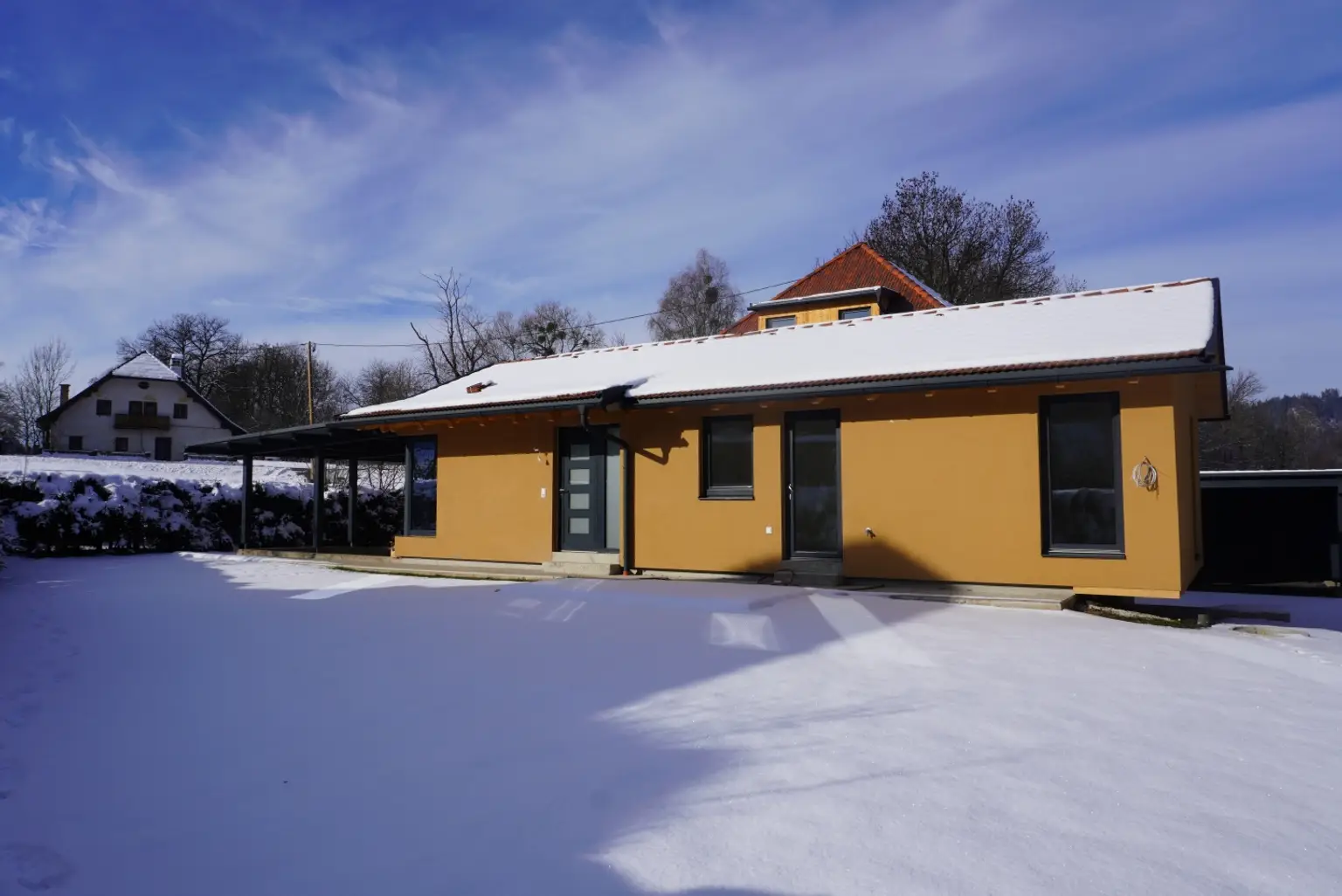 Eingang Nebengebäude