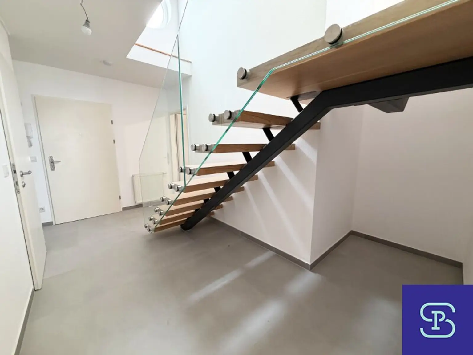 Eingangsbereich, Treppe