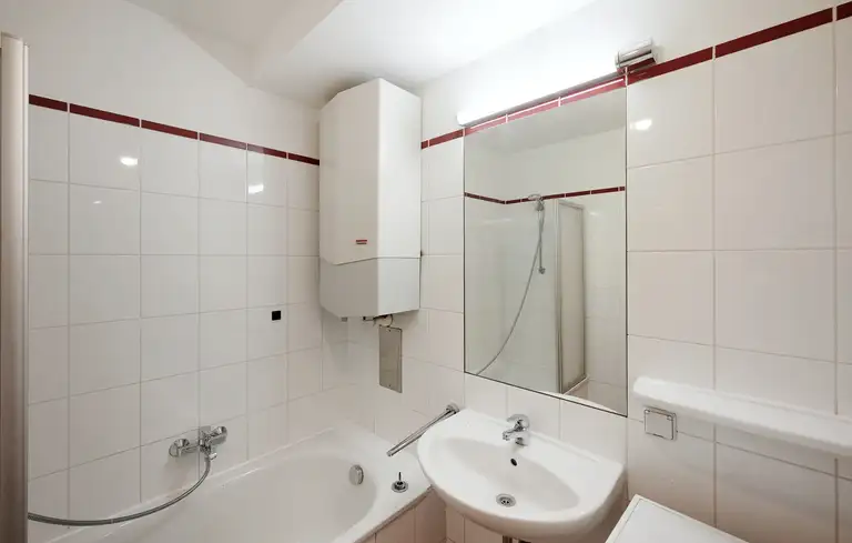 Badezimmer I