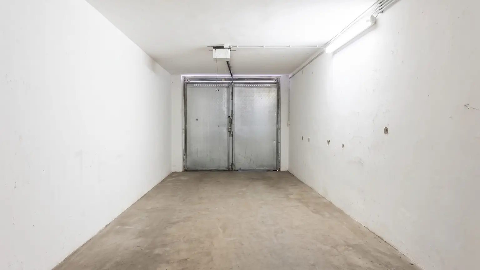Garage Bild 1
