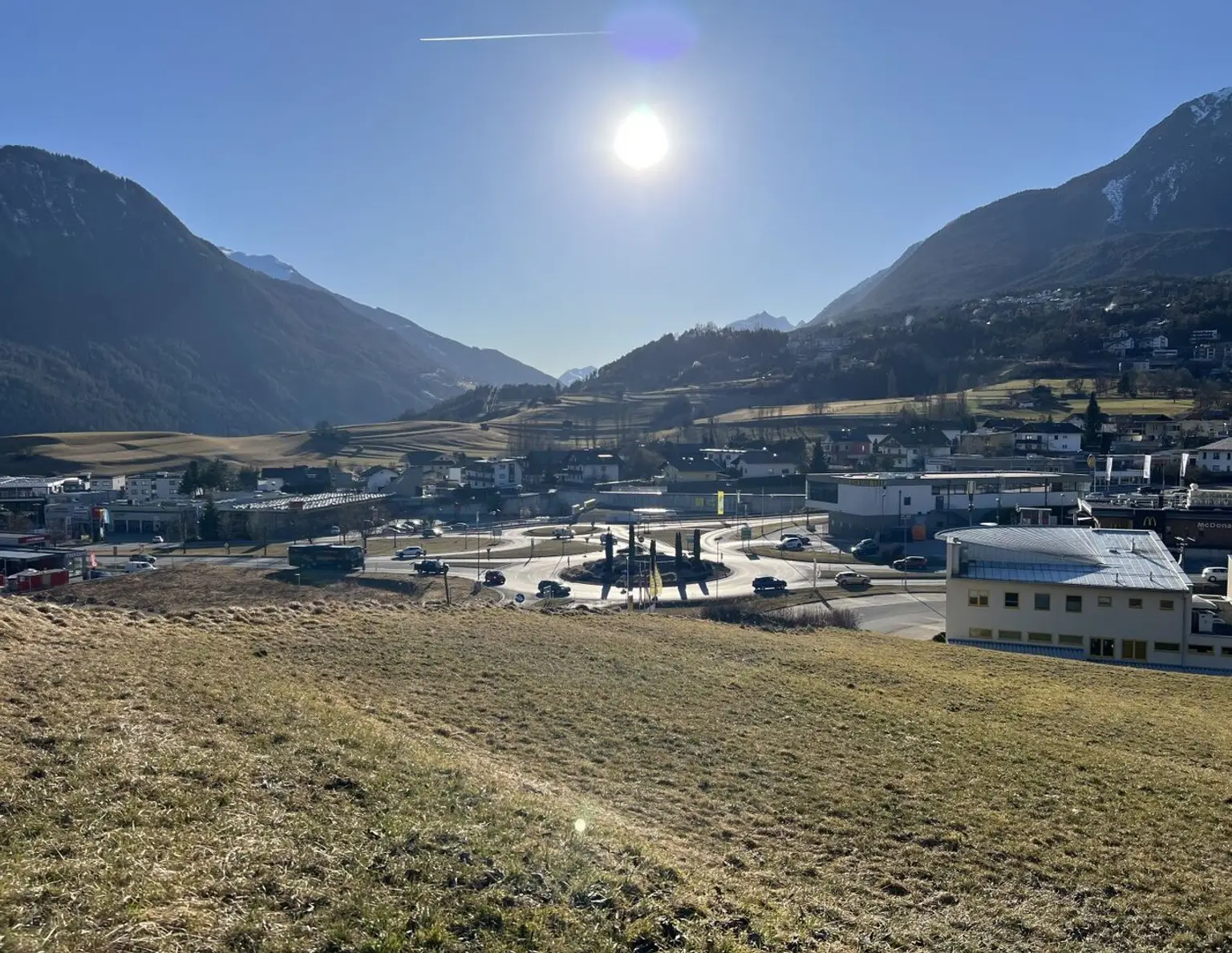 Sonniges Grundstück zur Doppelhausbebauung mit prächtigem Ausblick
