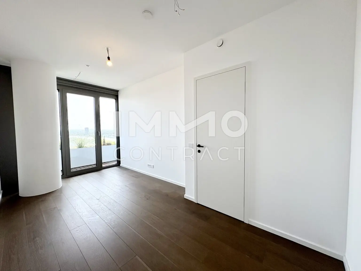 NEU & ERSTBEZUG: Gemütliche Dreizimmer-Wohnung mit viel Ruhe & Sonne (Pool, Gym, Spa, Shop, Lounges)