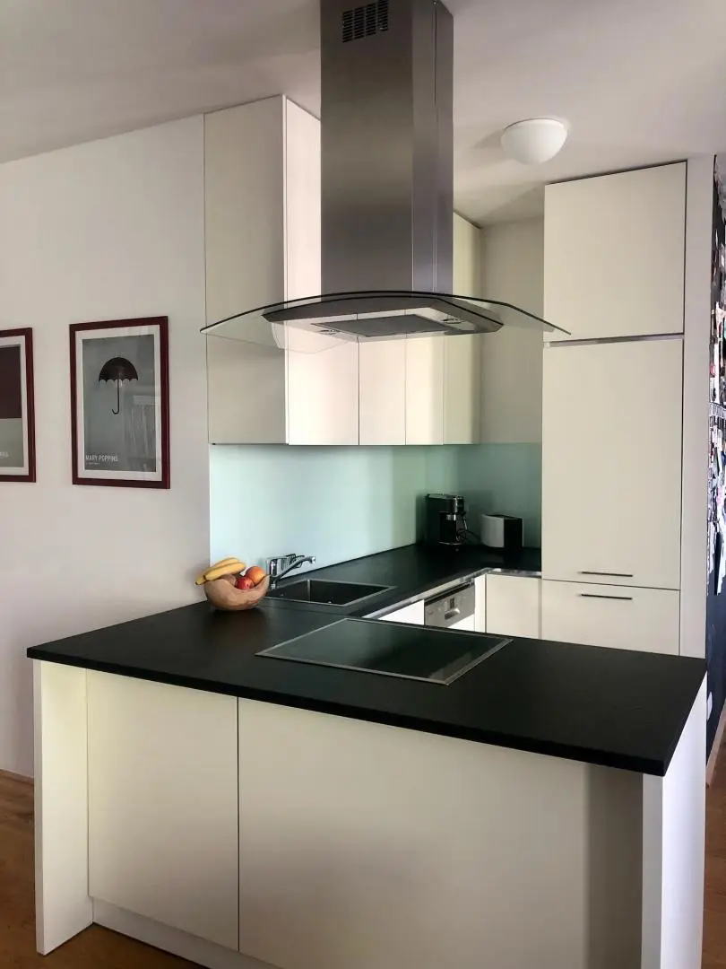 "Altbauwohnung top saniert!"