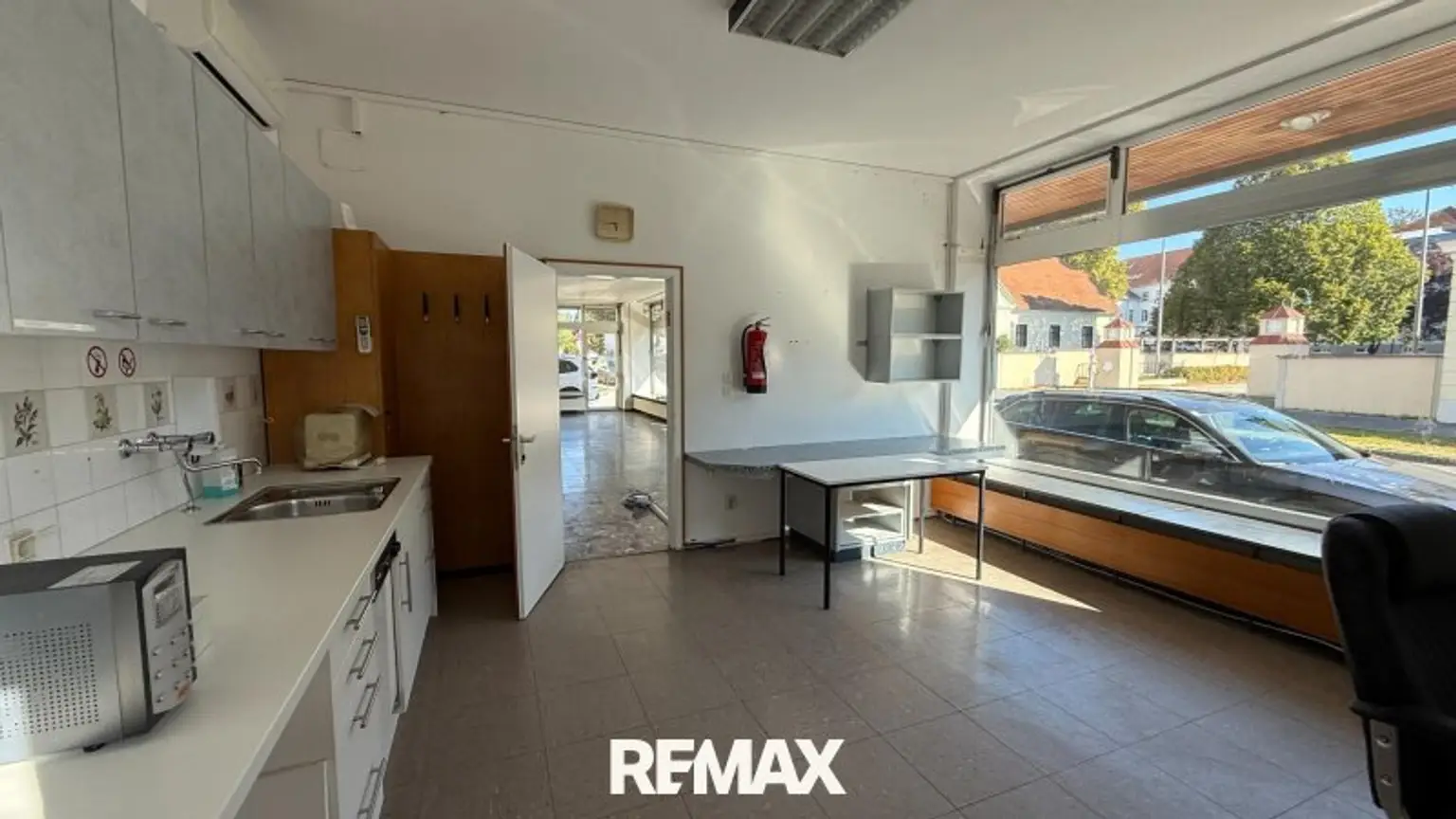 Büro 1