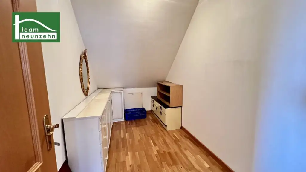 Großzügiges Reihenhaus auf 245m² Eigengrund - 173m² Wnfl., 5x Zimmer & zusätzlichem Keller von 63m².