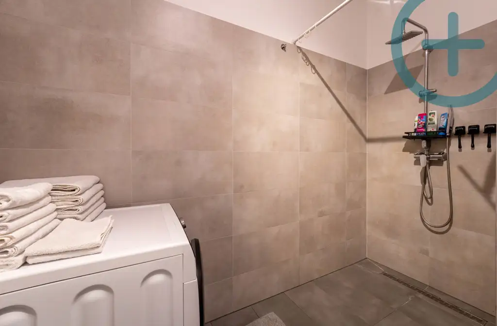 charmanter Altbau-Atelierflair