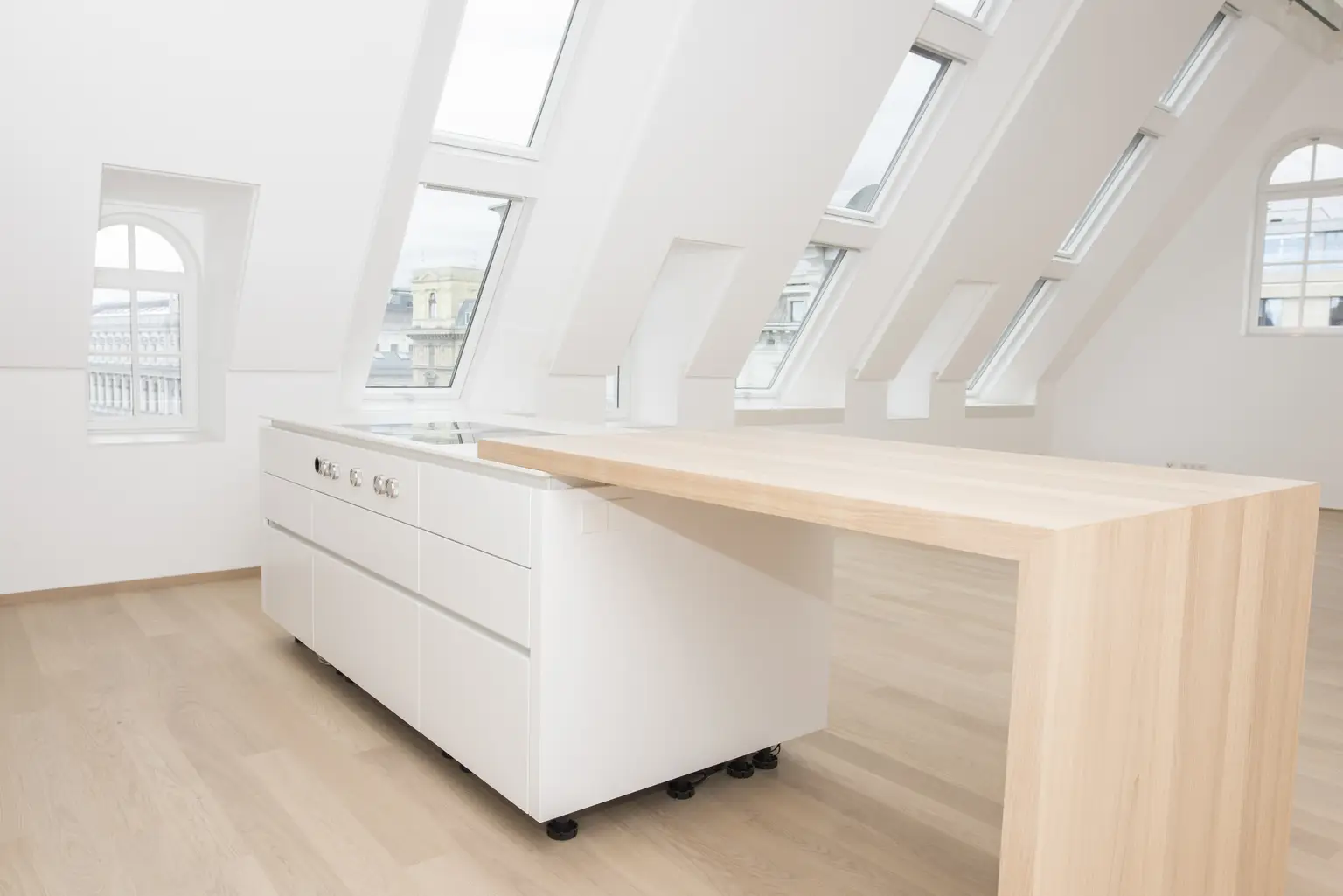 Universitätsstraße: Votivpark-Nähe : Makellose Eleganz - Niveauvolles Wohnen