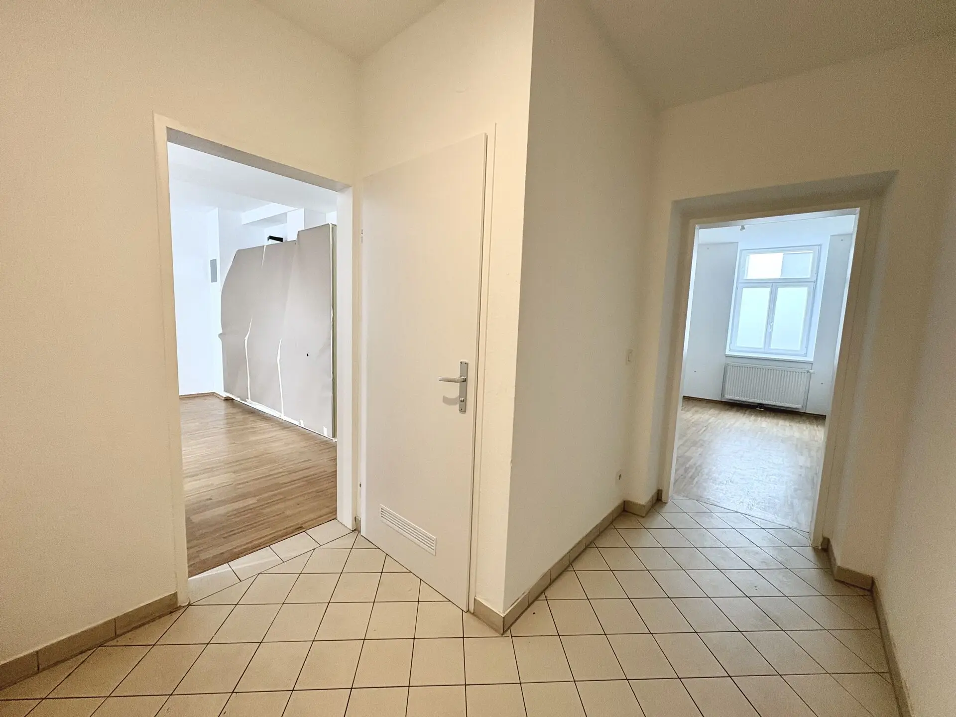 20250327_103046682_iOS