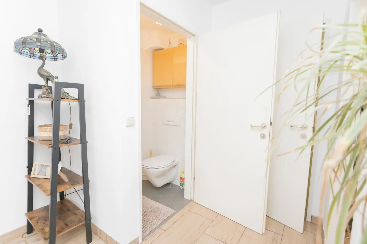 Dachgeschoß-Wohnung in U4- und Schönbrunn-Nähe