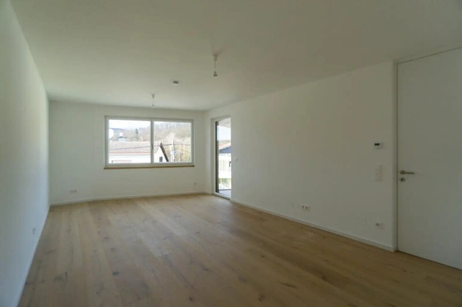 Zimmer 1 mit Balkonausgang