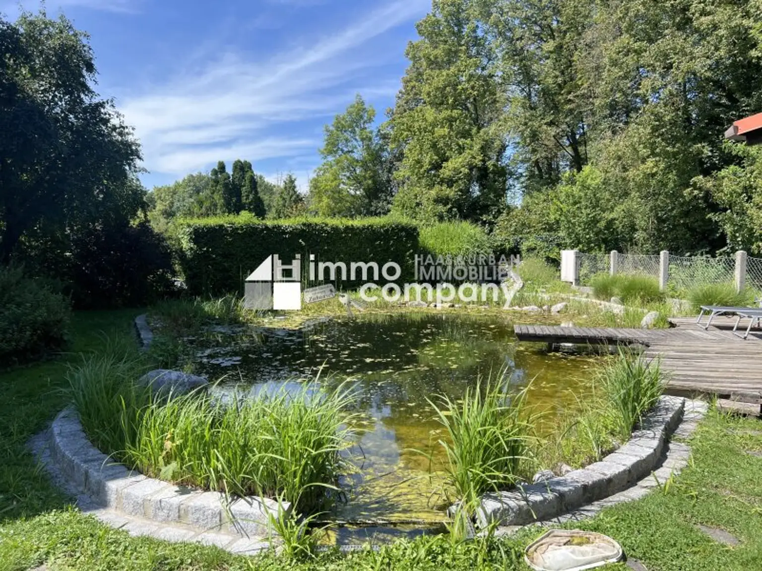 Großes Haus - großer Teich - große Träume