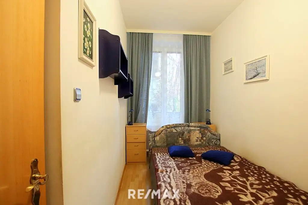 Nette Altbau 3-Zimmer Wohnung mit Balkon und Eigengarten in zentraler Lage in Penzing, sehr gute Infrastruktur!