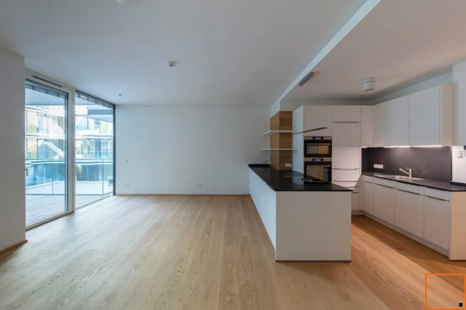 Stadtpark: Tolles Neubauapartment mit Loggia - Conciergeservice inklusive