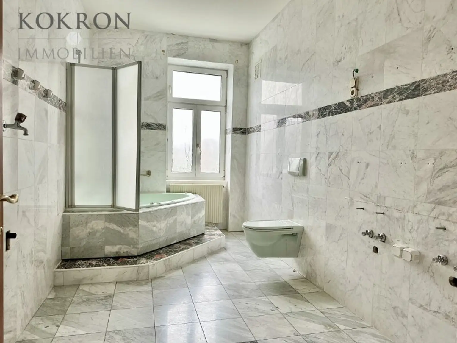 Jahrhundertwendevilla mit Seltenheitswert – im Bestand nutz- und renovierbar oder als attraktives 4-Parteien-Projekt übernehmbar