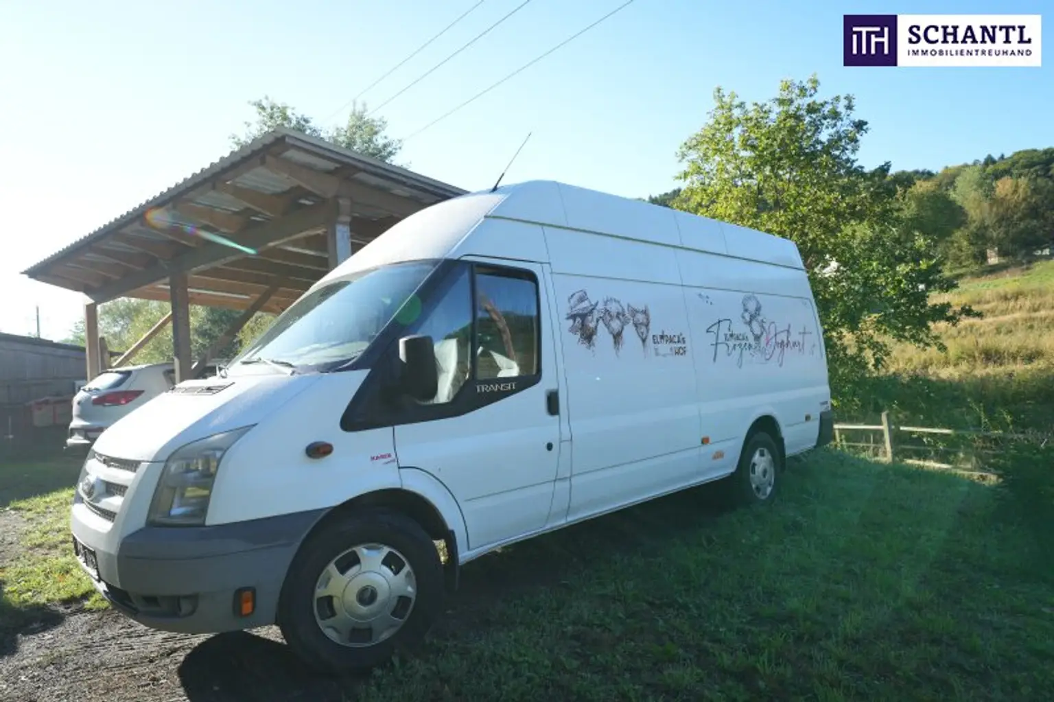 SENSATIONELLES JUWEL! Exklusiver Vierkanthof im Thermenland Steiermark – Wohnen, Reiten & Leben mit Pool und Natur!