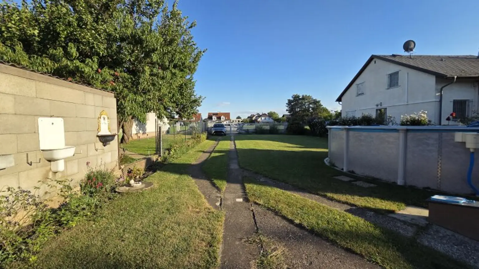 Geräumiges Einfamilienhaus in Silberwald mit Pool, Photovoltaikanlage und KFZ Garage – Ihr neues Zuhause wartet!