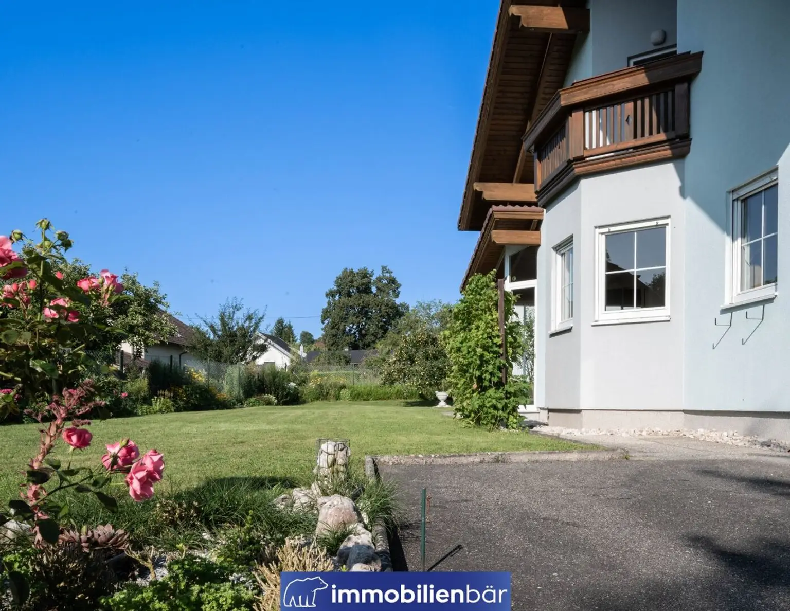 Familienfreundliches Haus mit idyllischem Garten in Aurolzmünster