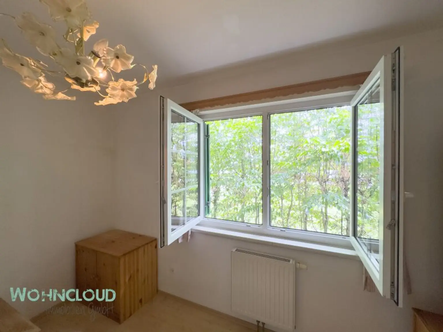 EIN HAUS WIE EIN SONNTAGNACHMITTAG
