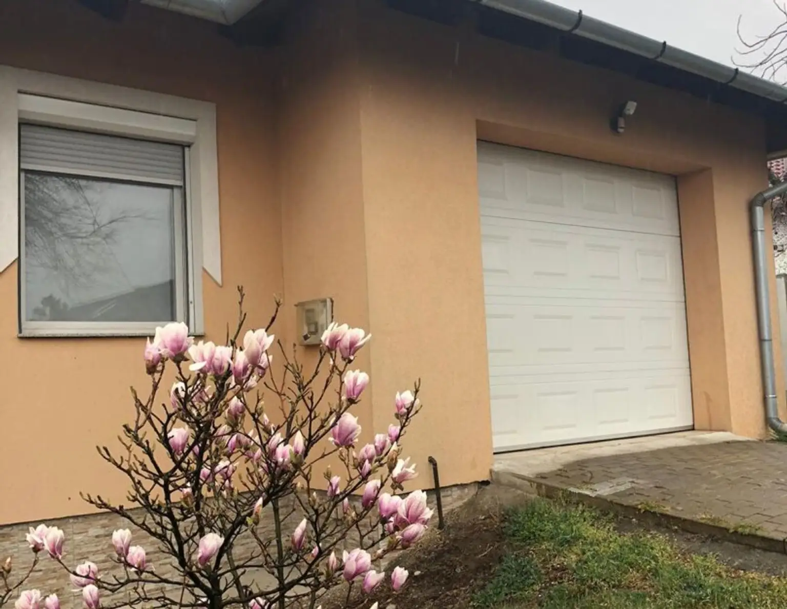 Bungalow in Ungarn 30ig Km vom Budapest entfernt