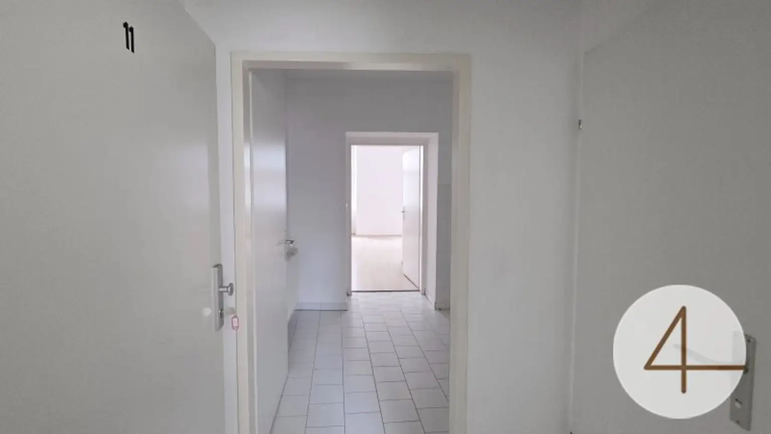 Sanierte Wohnung im Altbauhaus