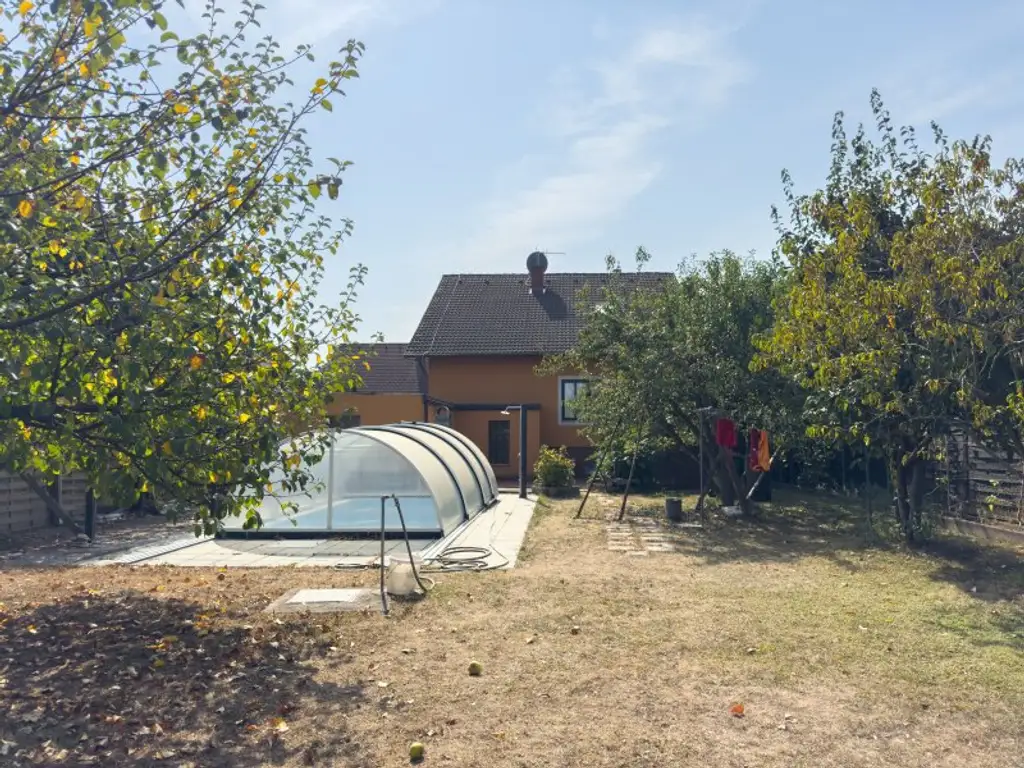 EINFAMILIENHAUS IN TOP-ZUSTAND - idyllische Grünruhelage