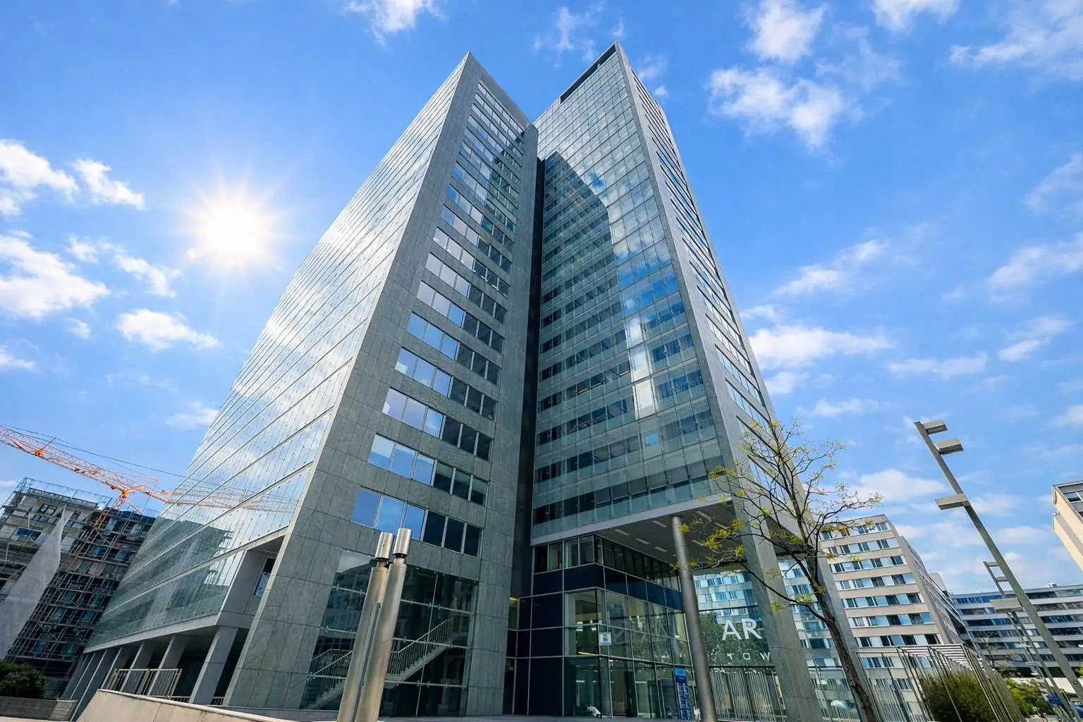 Ares Tower - moderne Büroflächen
