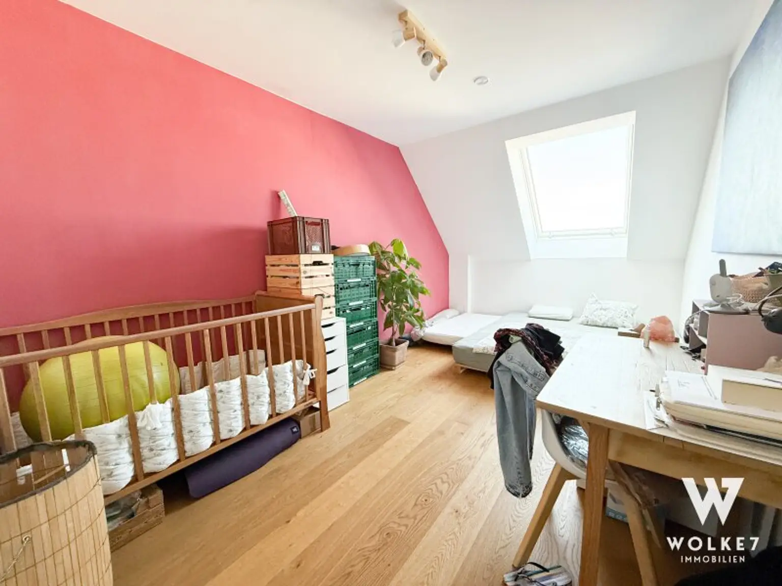 Exklusive Dachgeschosswohnung mit Klimaanlage, sonniger Terrasse & Balkon – Wohnen über den Dächern Wiens