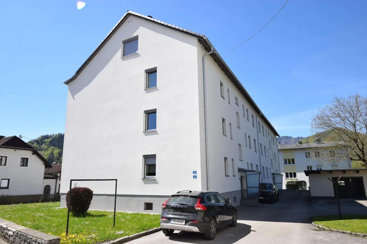 Wohngebäude Vorderansicht