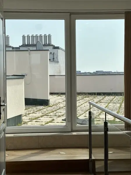 PANORAMA-DACHTERRASSE - EXKLUSIVE DACHGESCHOSSWOHNUNG AUF ZWEI EBENEN