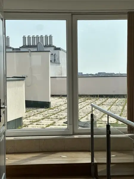 PANORAMA-DACHTERRASSE - EXKLUSIVE DACHGESCHOSSWOHNUNG AUF ZWEI EBENEN