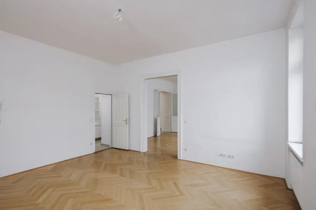 Sehr gepflegte 2 Zimmer Altbauwohnung in sehr guter zenraler Lage von Döbling!