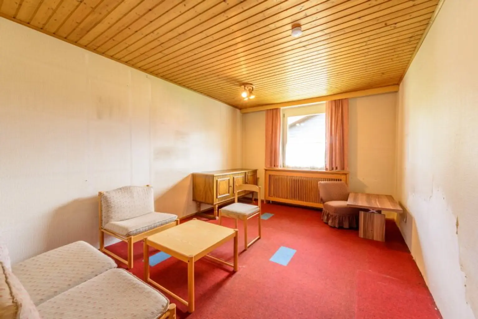 Geräumige 4-Zimmer-Wohnung in ruhiger Grünlage – nur  2 Gehminuten zum Wolfgangsee